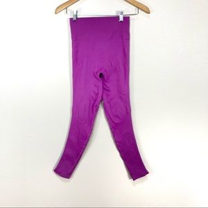 Lululemon Zone in Tights Seamless Leggings‎ Women’s Sz 6